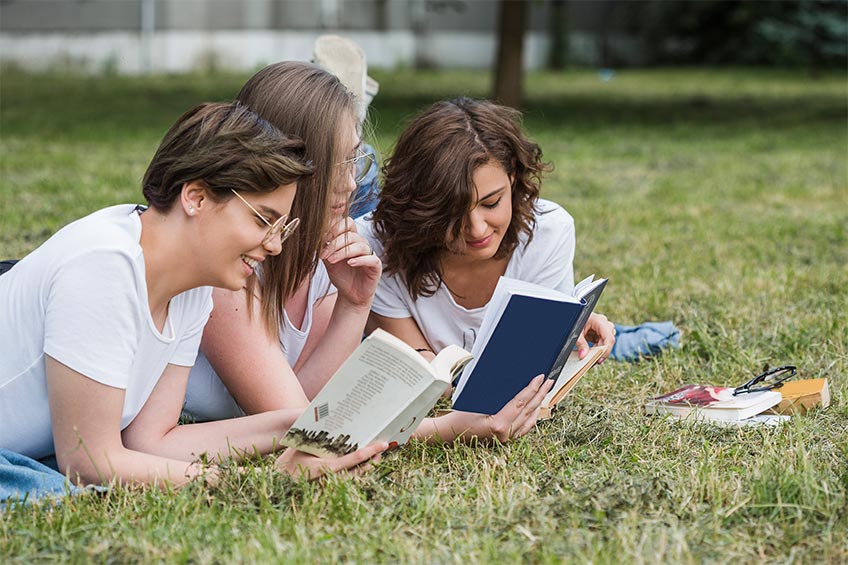 students reading